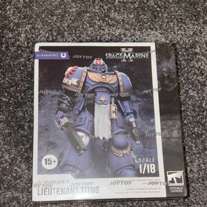 JoyToy Space Marine Ultramarines Figure - Lieutenant Titus